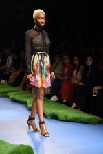 Model walk the ramp at Gauri Khan